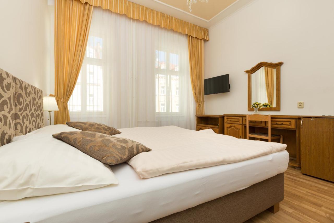 Hotel Ld Morava Karlovy Vary Esterno foto