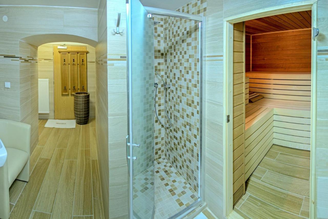 Hotel Ld Morava Karlovy Vary Esterno foto